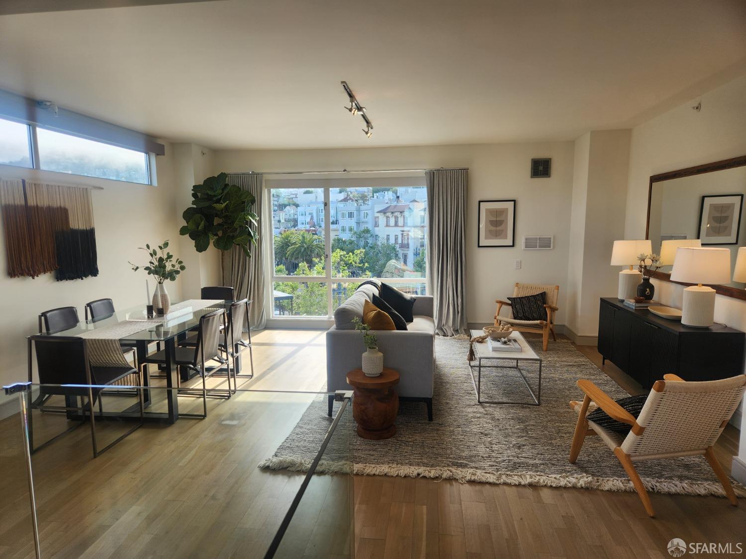 2299 Market Street # 504