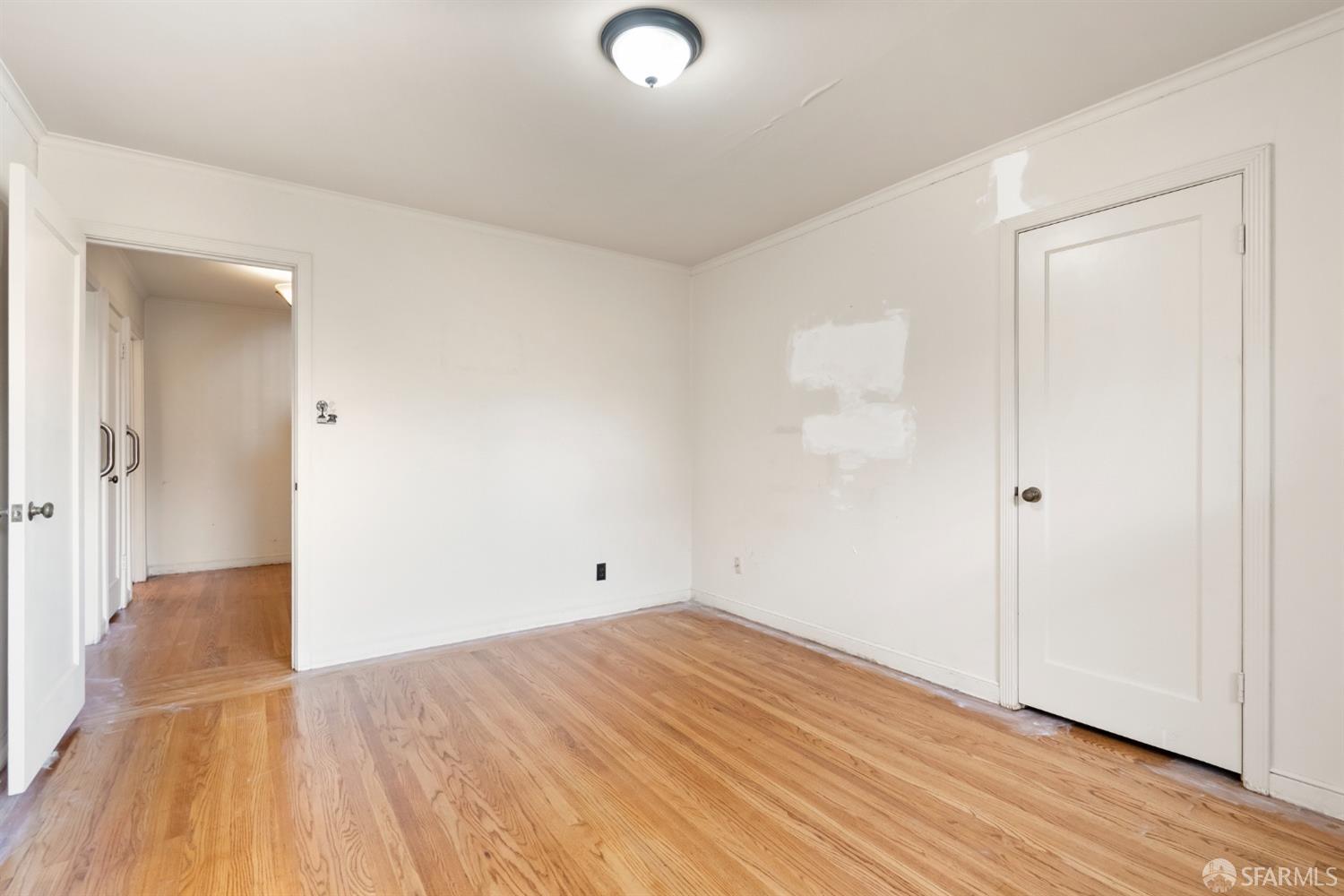 275 Edgehill Way