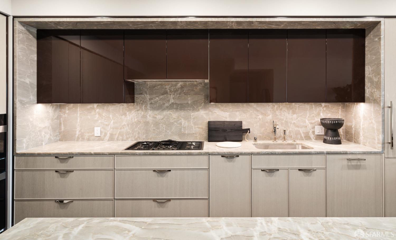 2525 Van Ness Avenue # 601