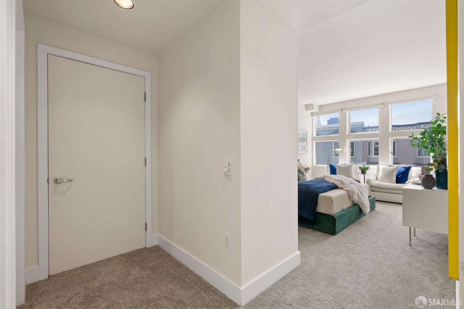530 Chestnut Street # 303