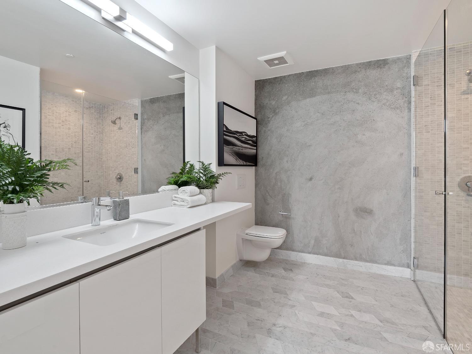 450 Hayes Street # 4A