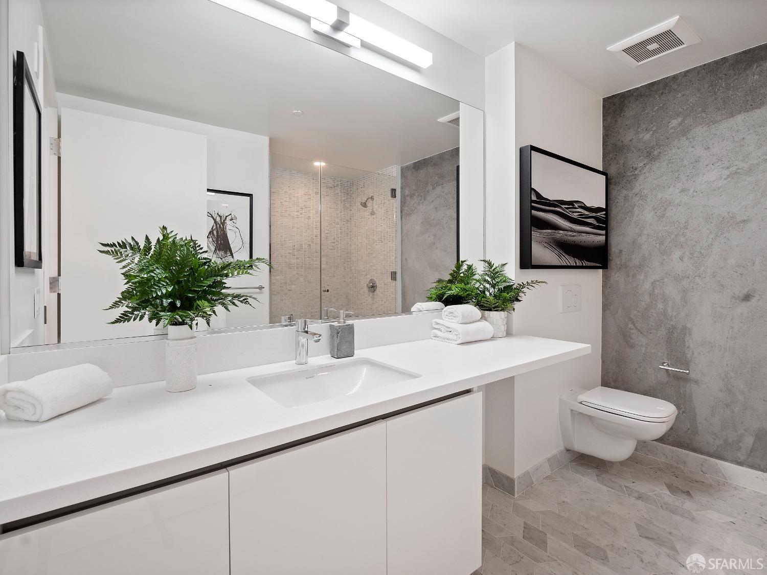 450 Hayes Street # 4A