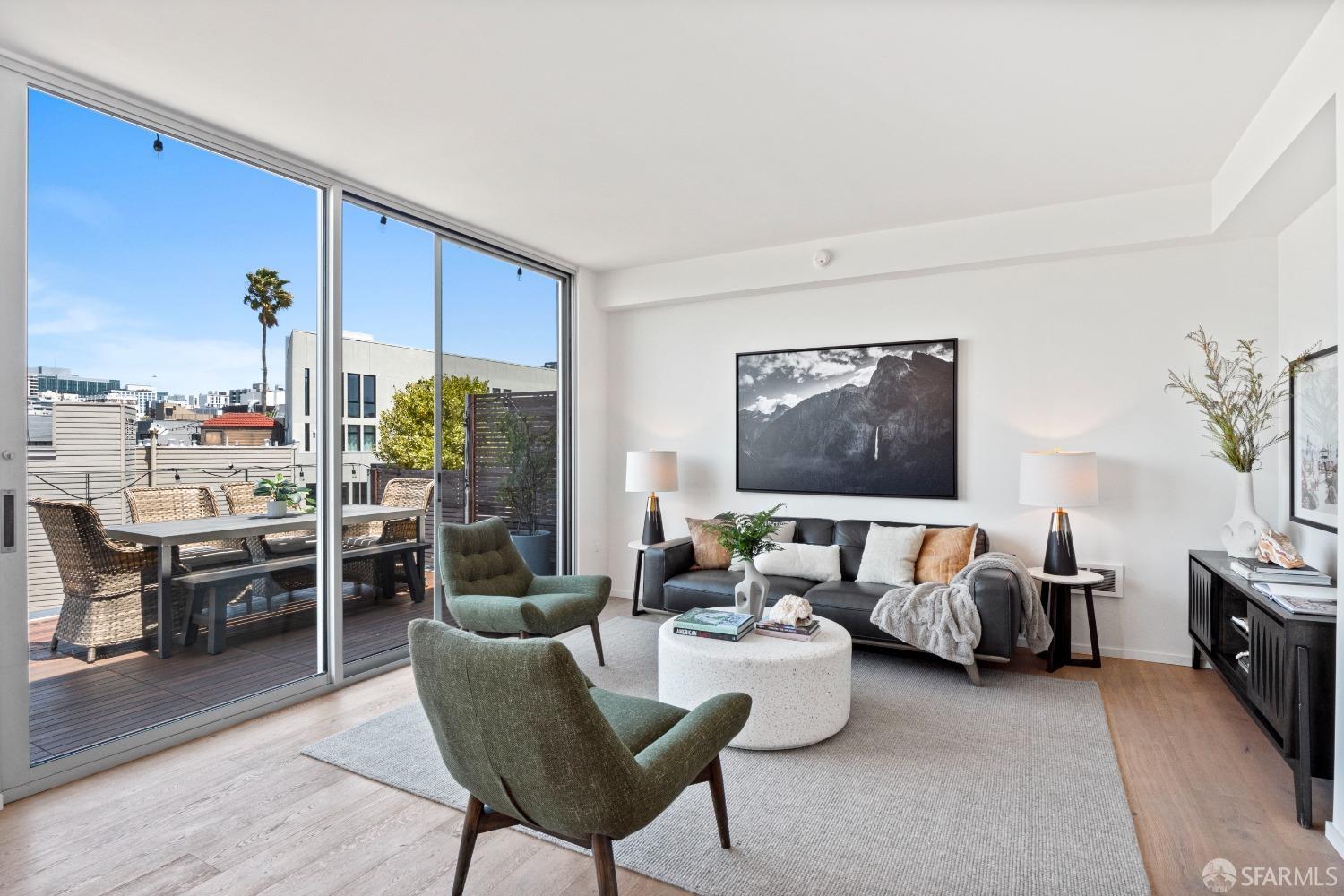 450 Hayes Street # 4A