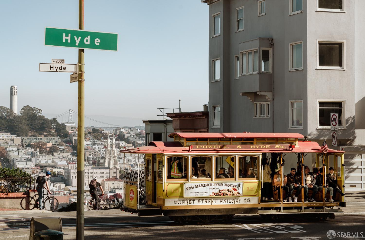 2525 Van Ness Avenue # 405