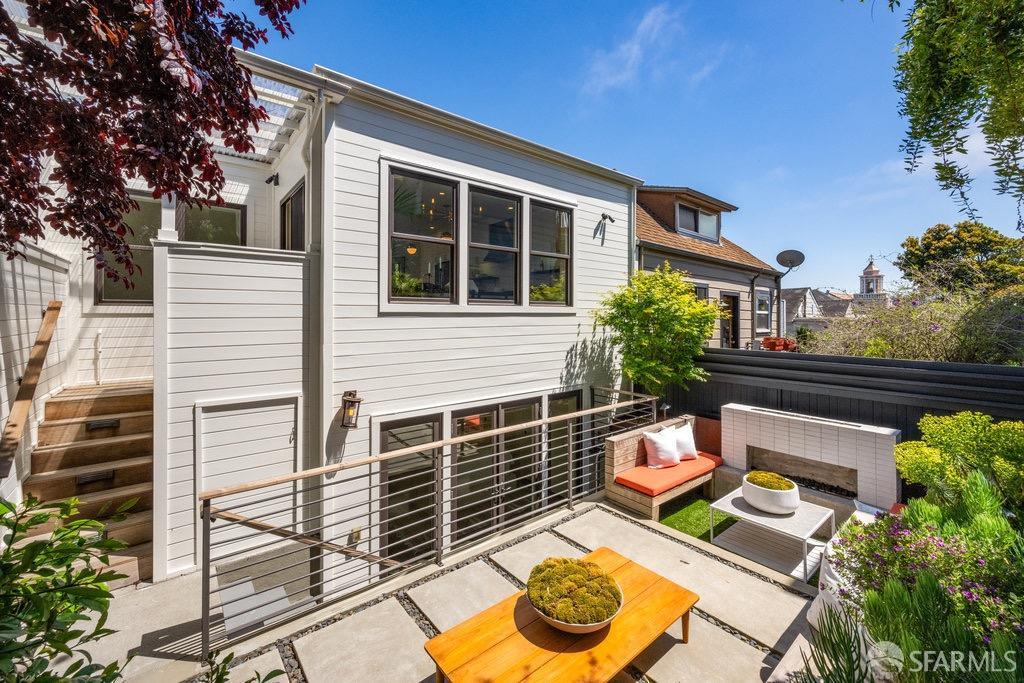 228 Ellsworth Street