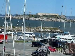 543 Marina Boulevard
