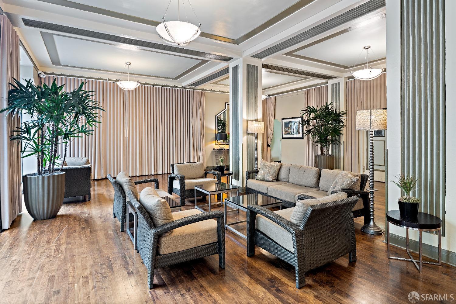 631 Ofarrell Street # 1203