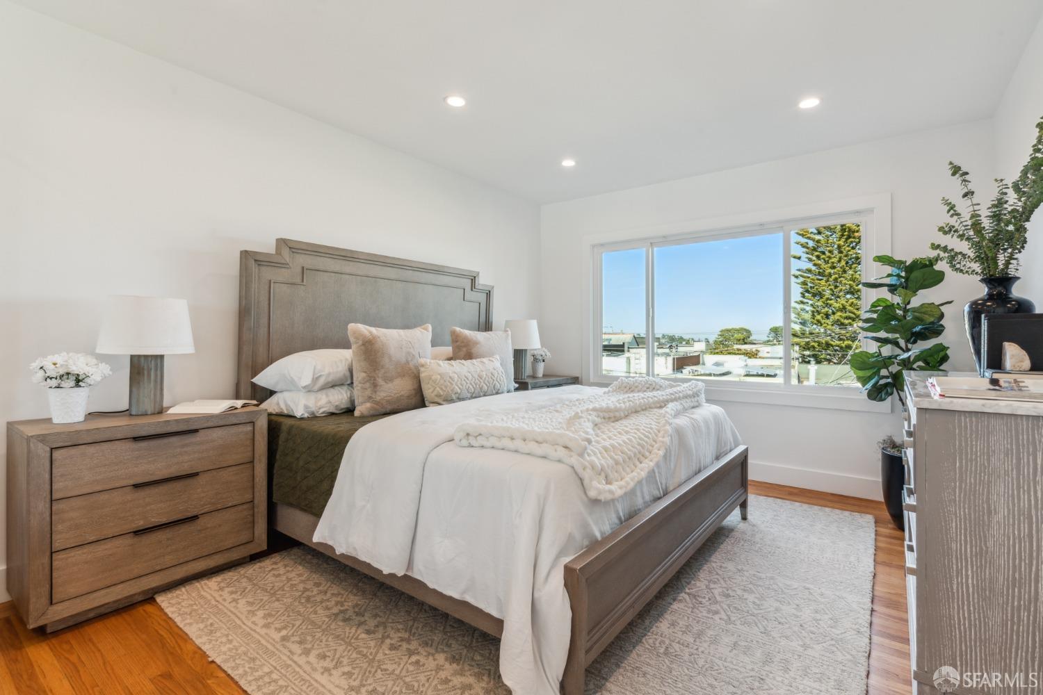 89 Sequoia Way