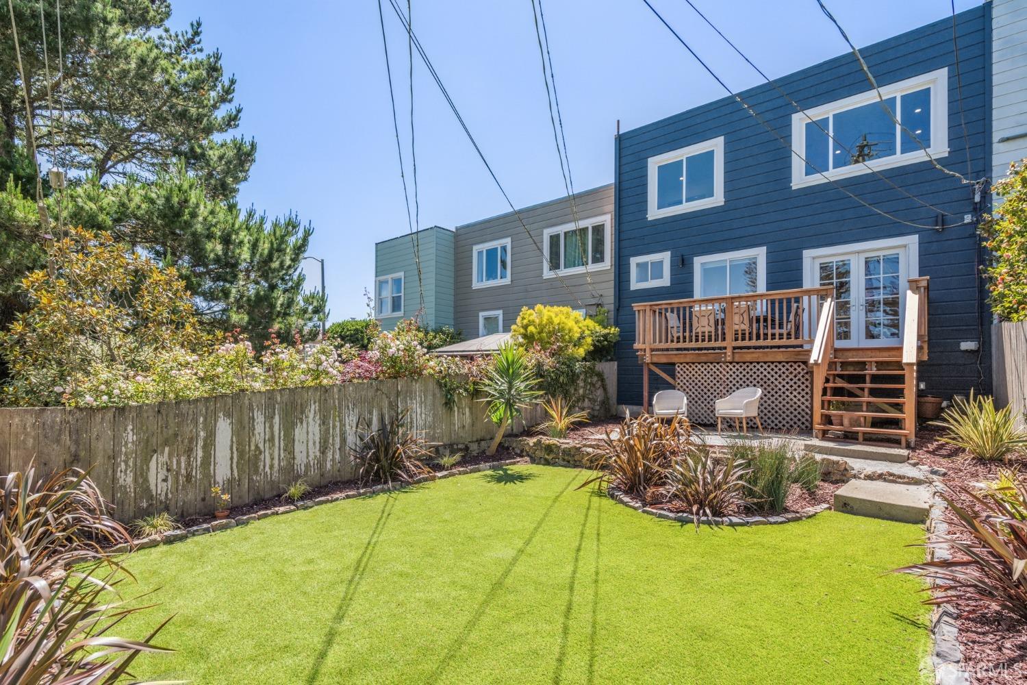 89 Sequoia Way