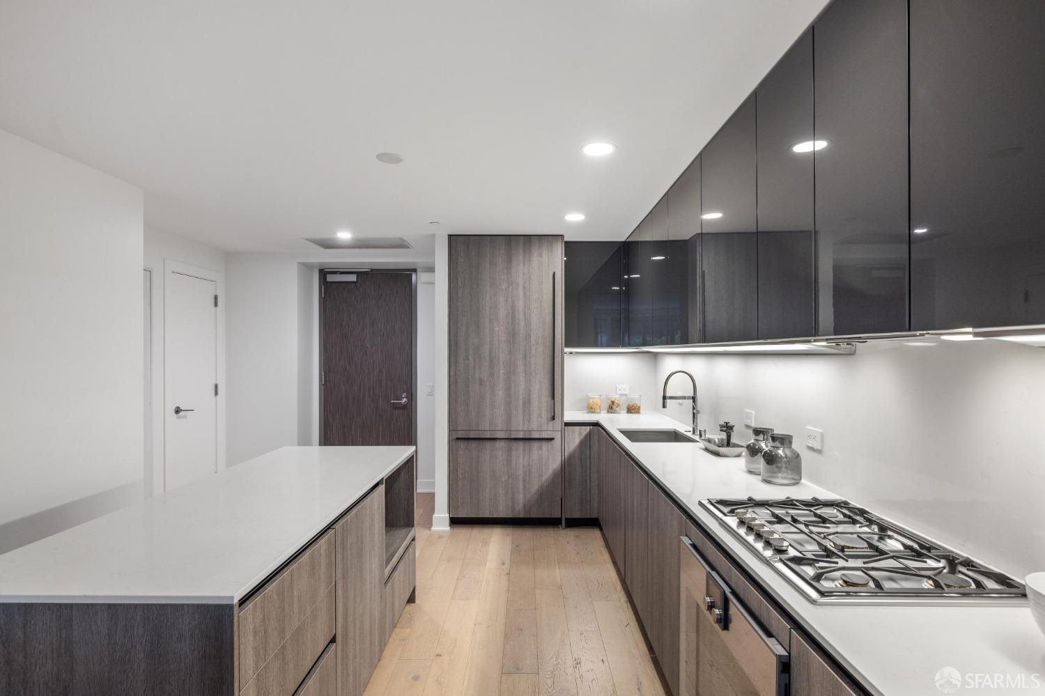 338 Main Street # 4F
