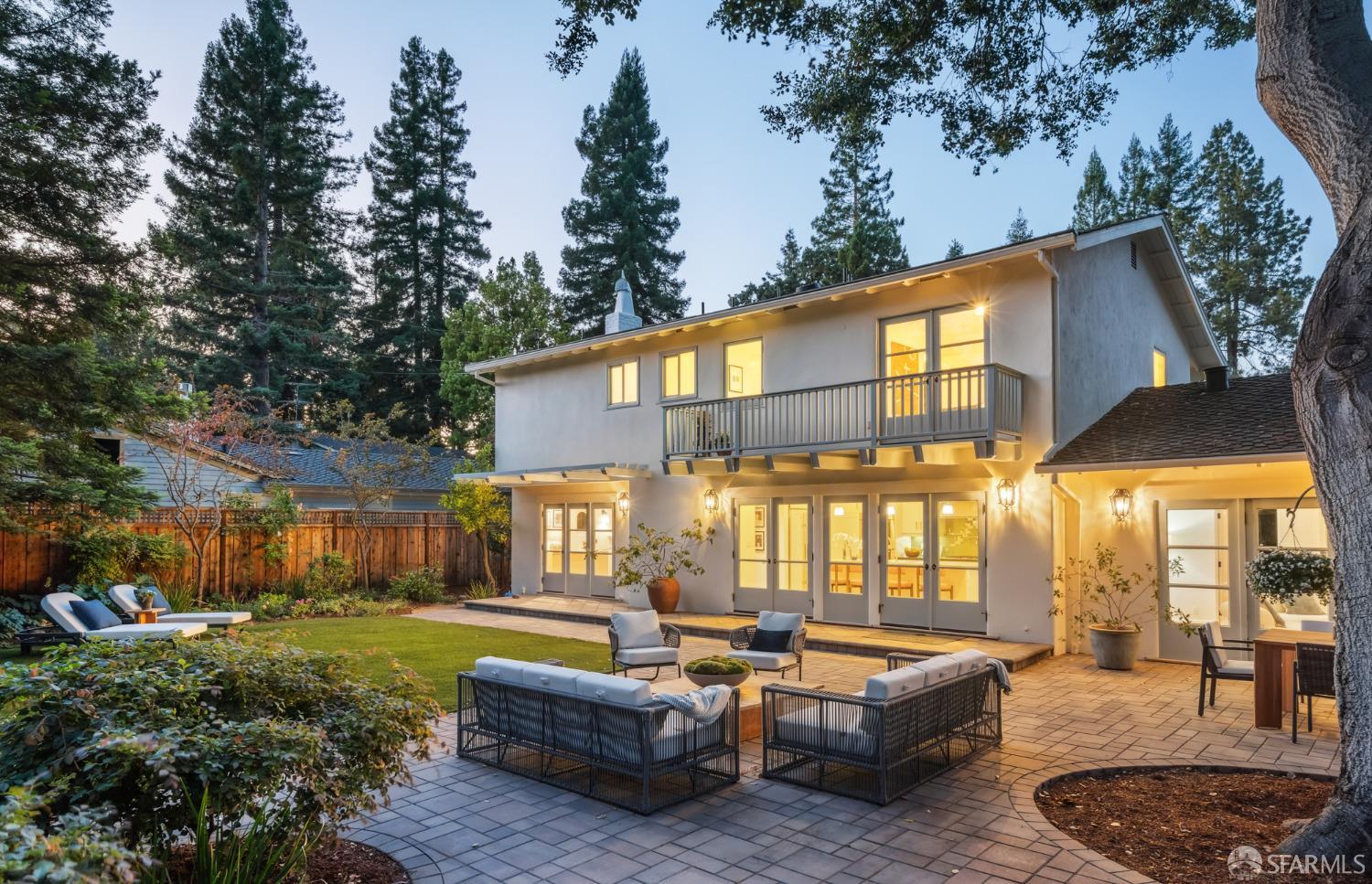 1135 Hidden Oaks Drive