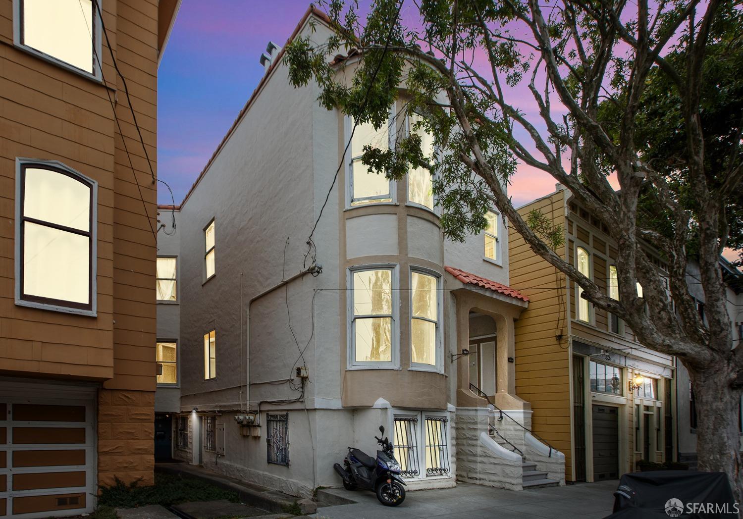1614 Grove Street