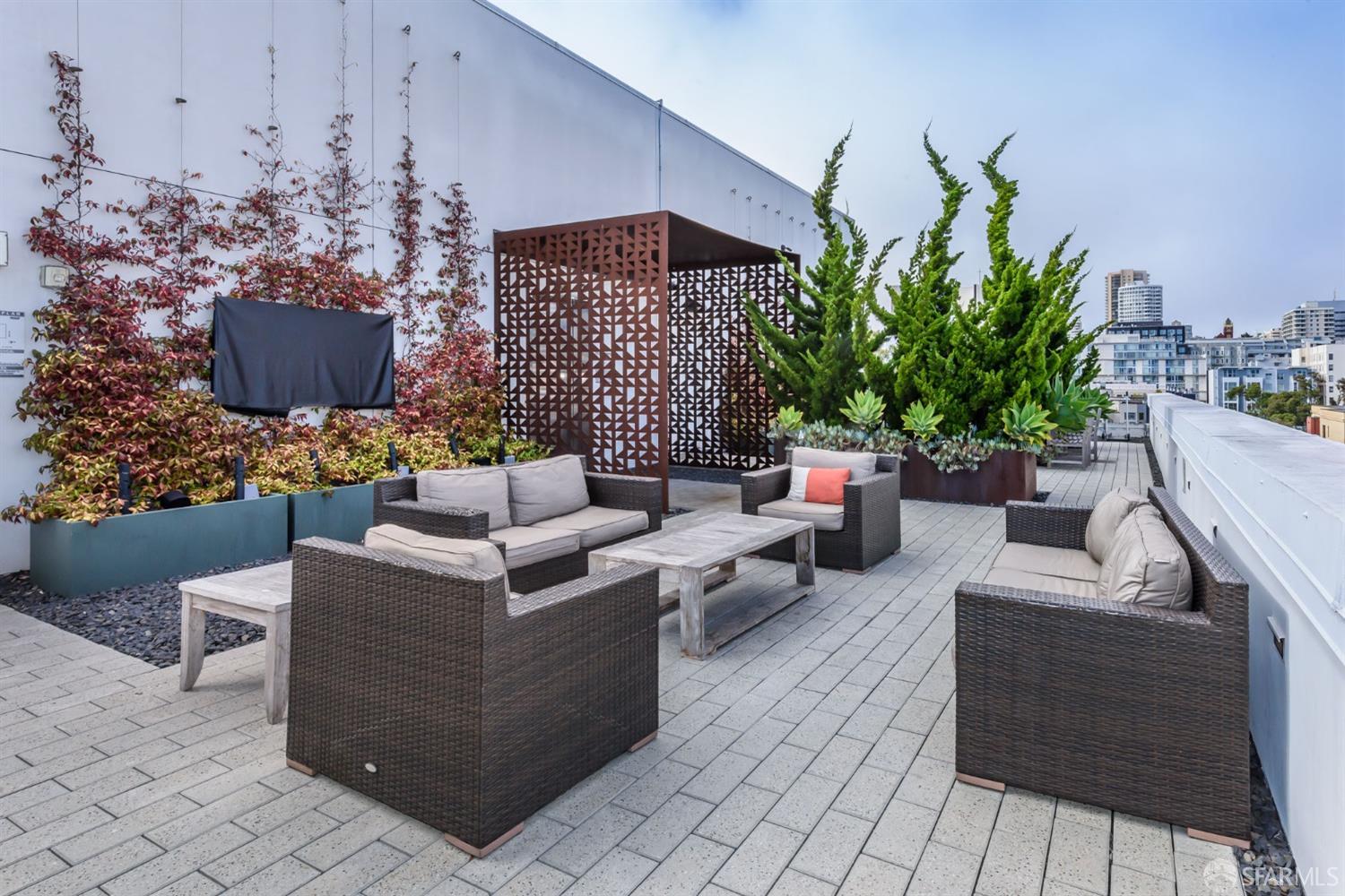 388 Fulton Street # 501