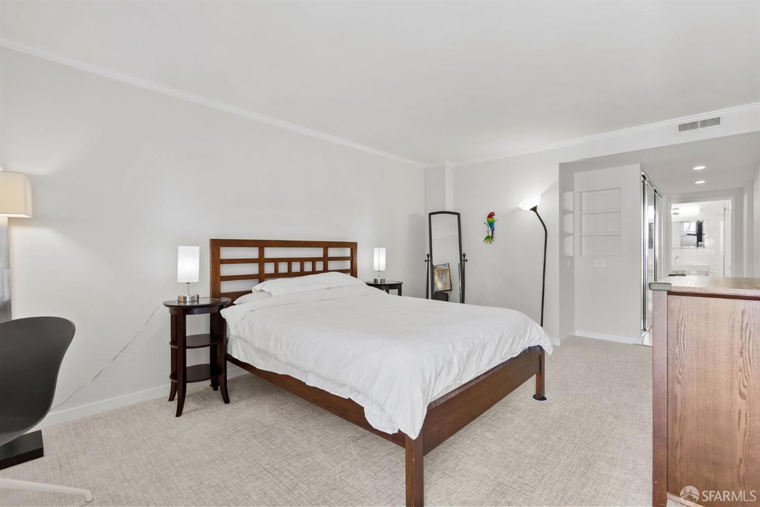 152 Lombard Street # 707