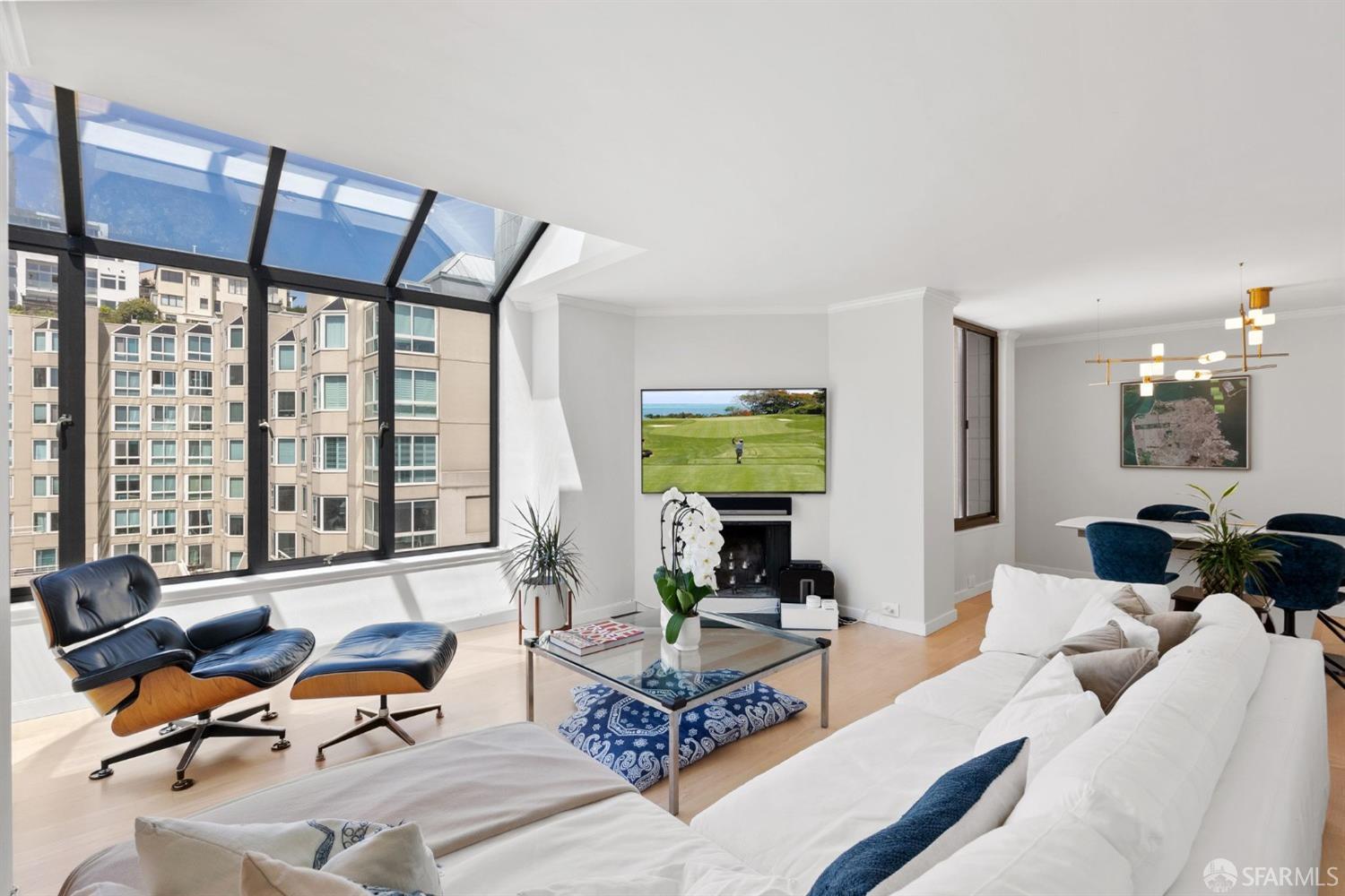 152 Lombard Street # 707