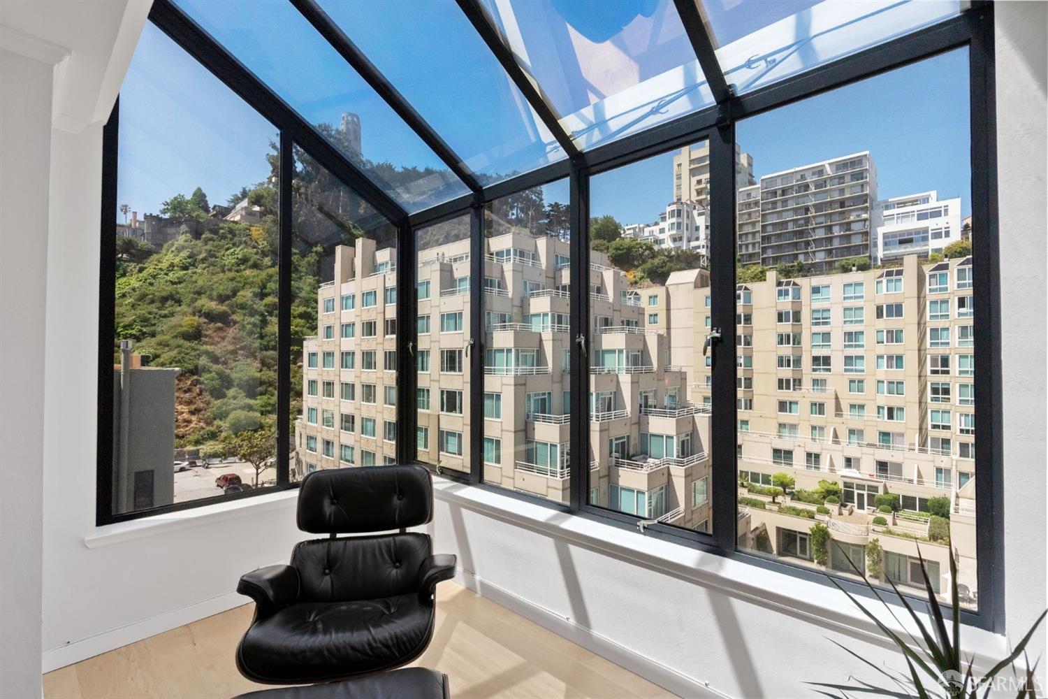 152 Lombard Street # 707