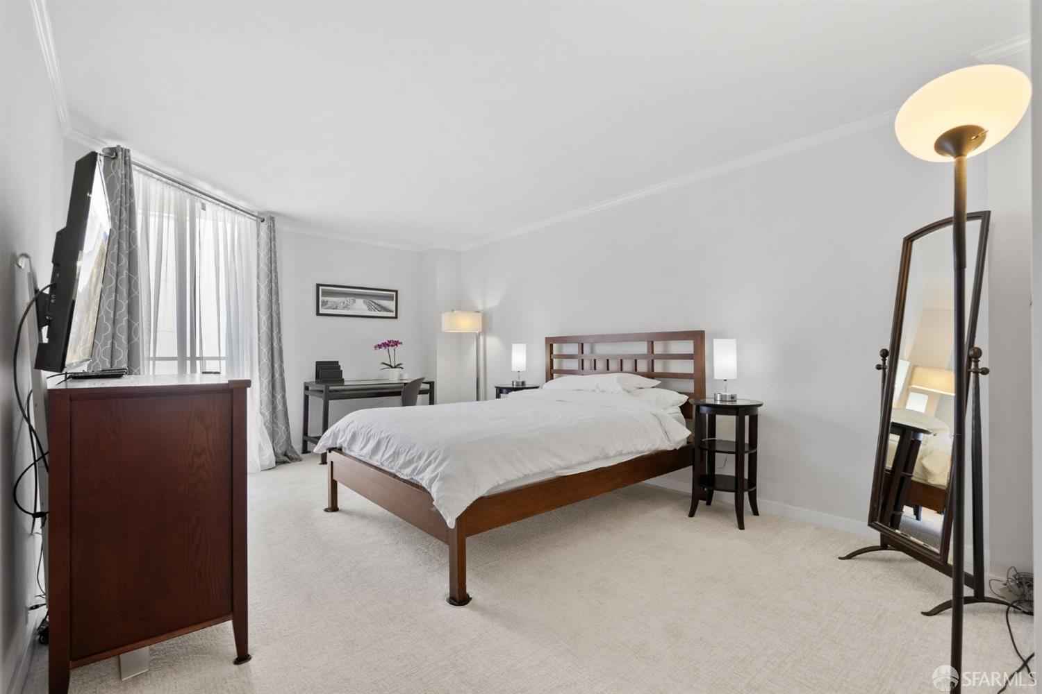 152 Lombard Street # 707