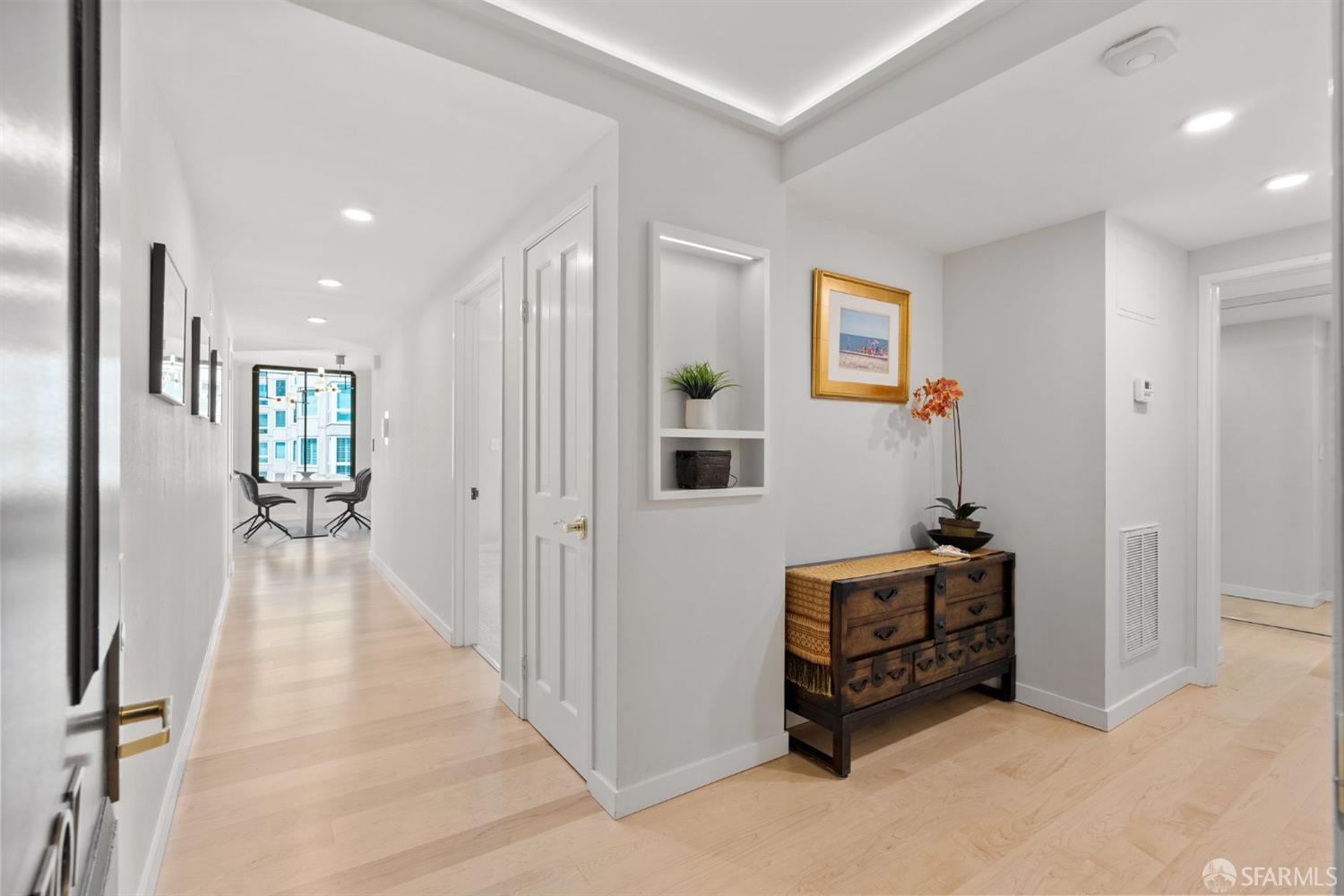 152 Lombard Street # 707