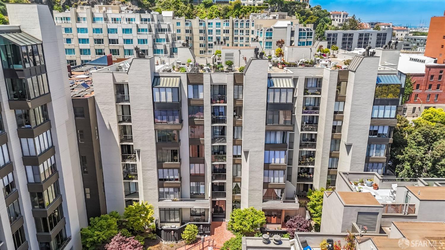 152 Lombard Street # 707