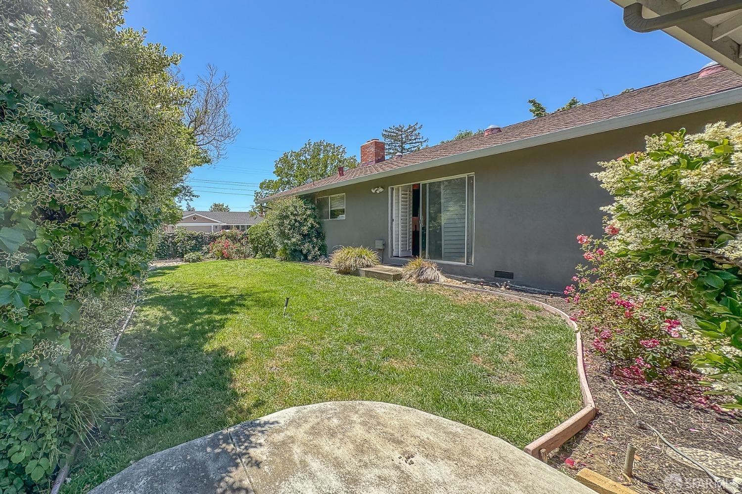 3712 Northpark Court