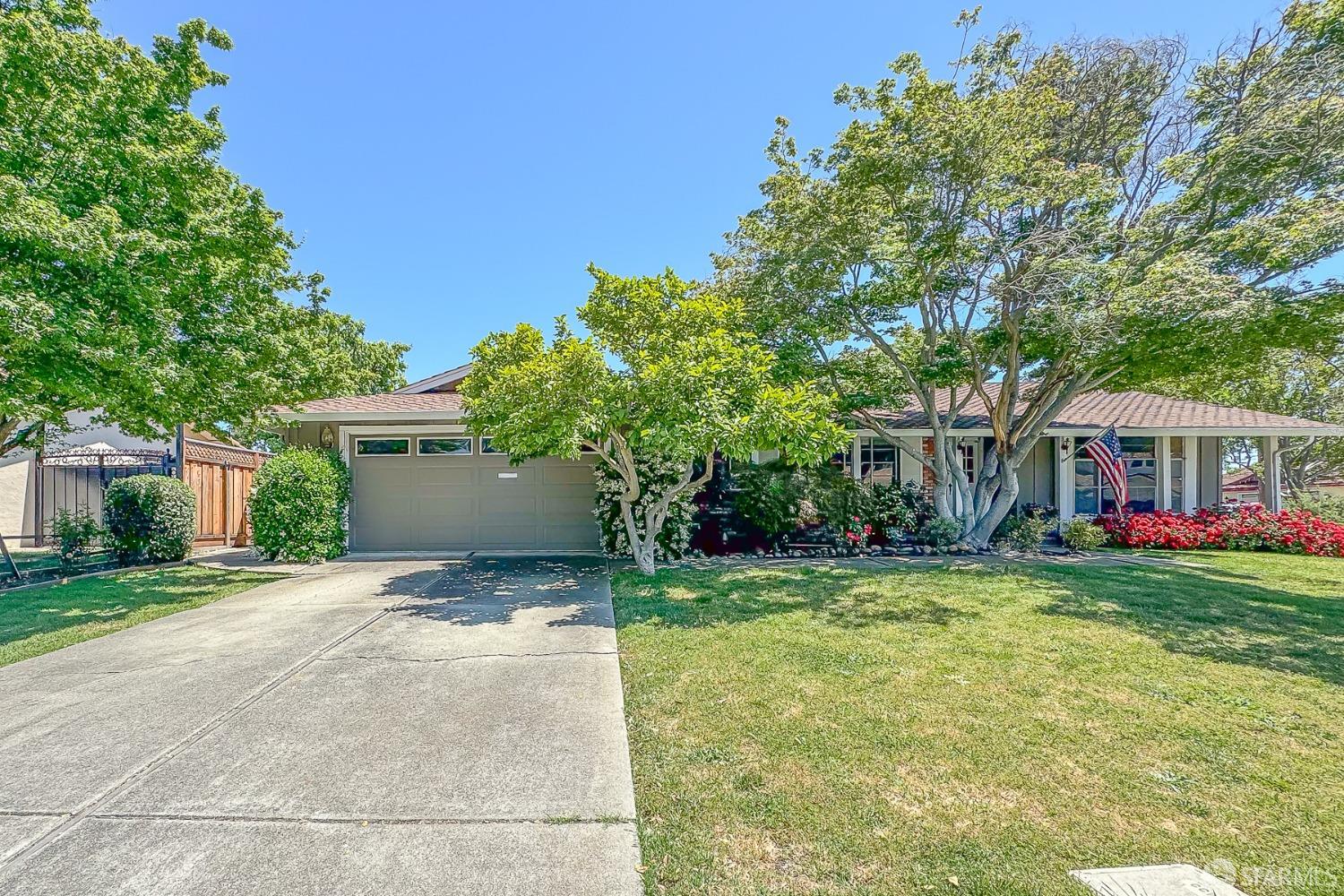 3712 Northpark Court
