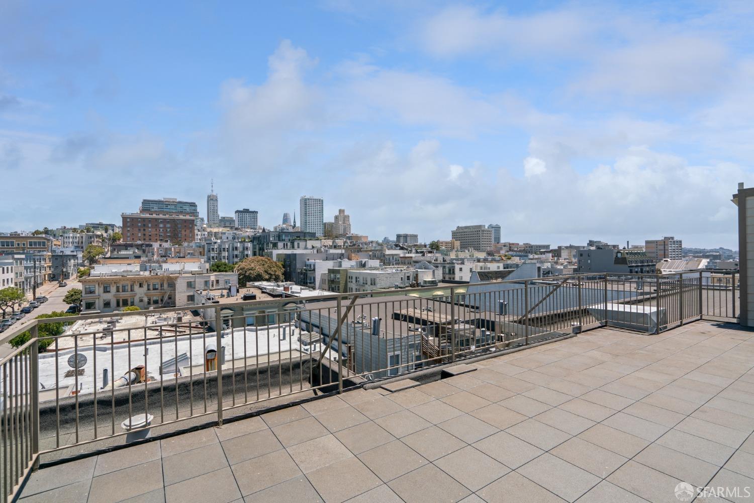 1725 Washington Street # 8