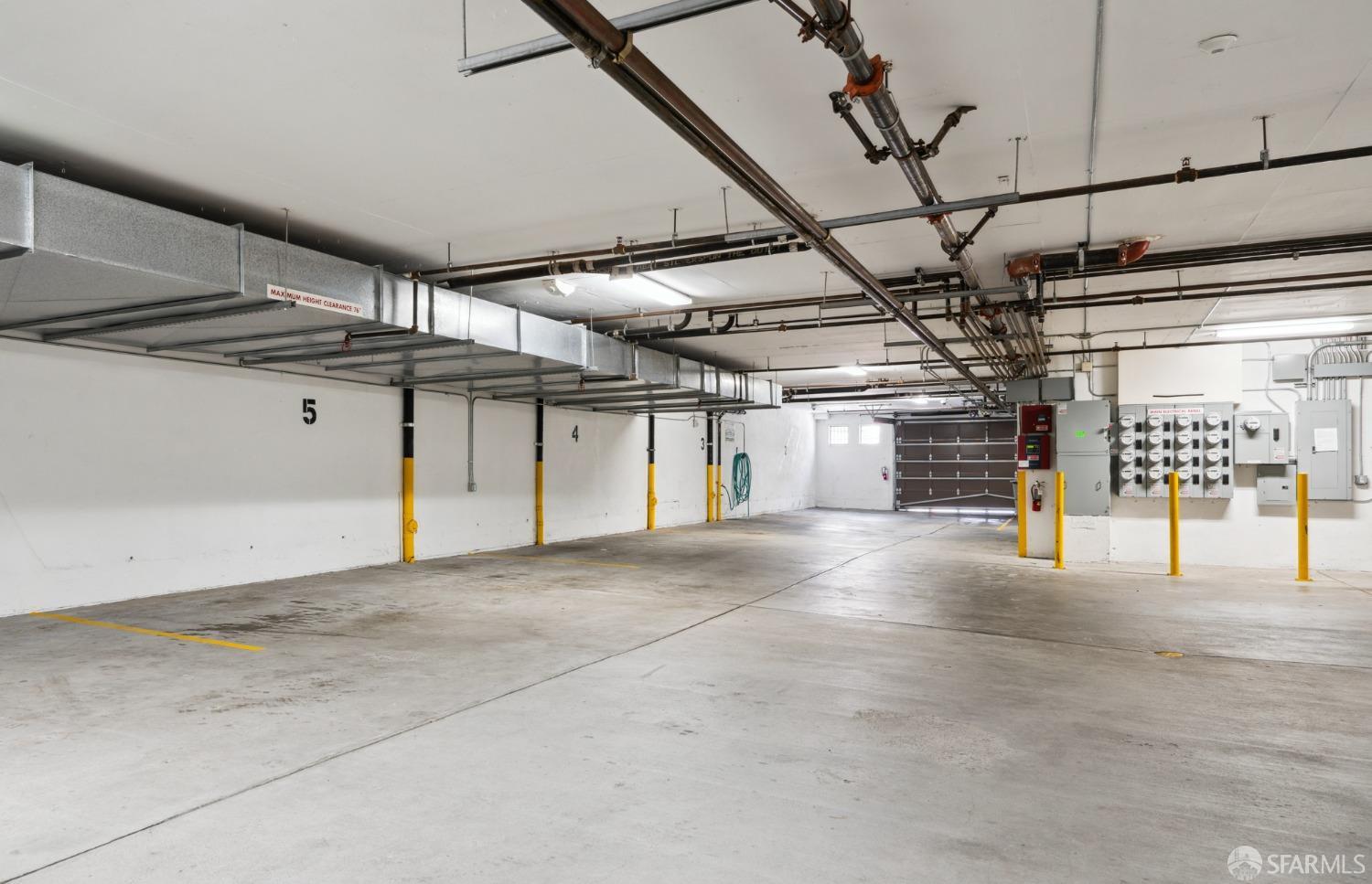 1725 Washington Street # 8