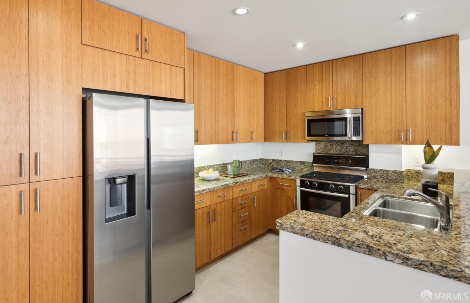 235 Berry Street # 405