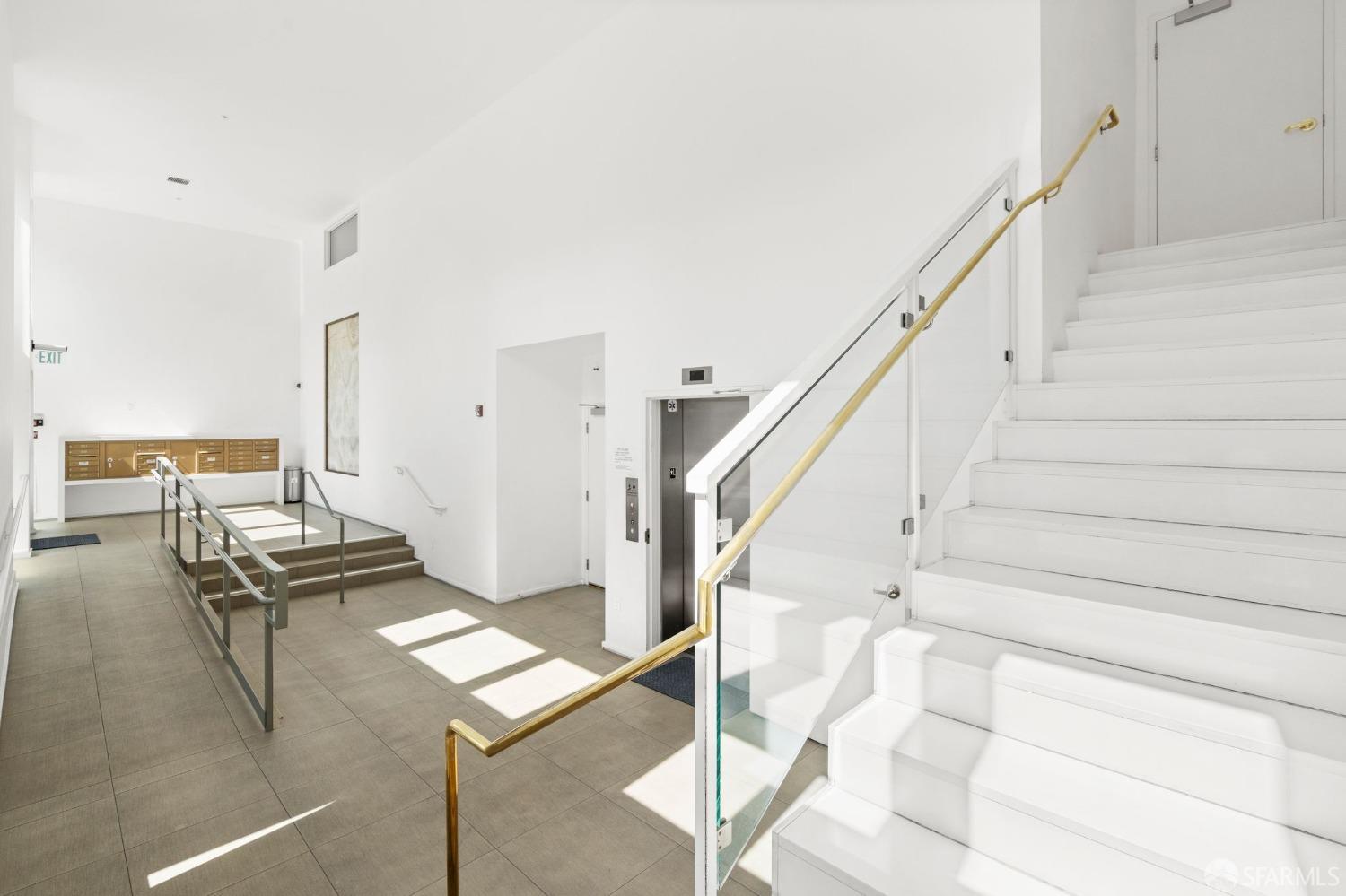415 De Haro Street # 402
