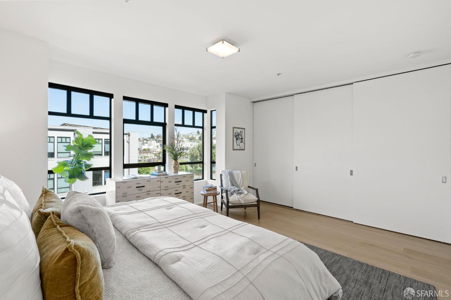 415 De Haro Street # 402