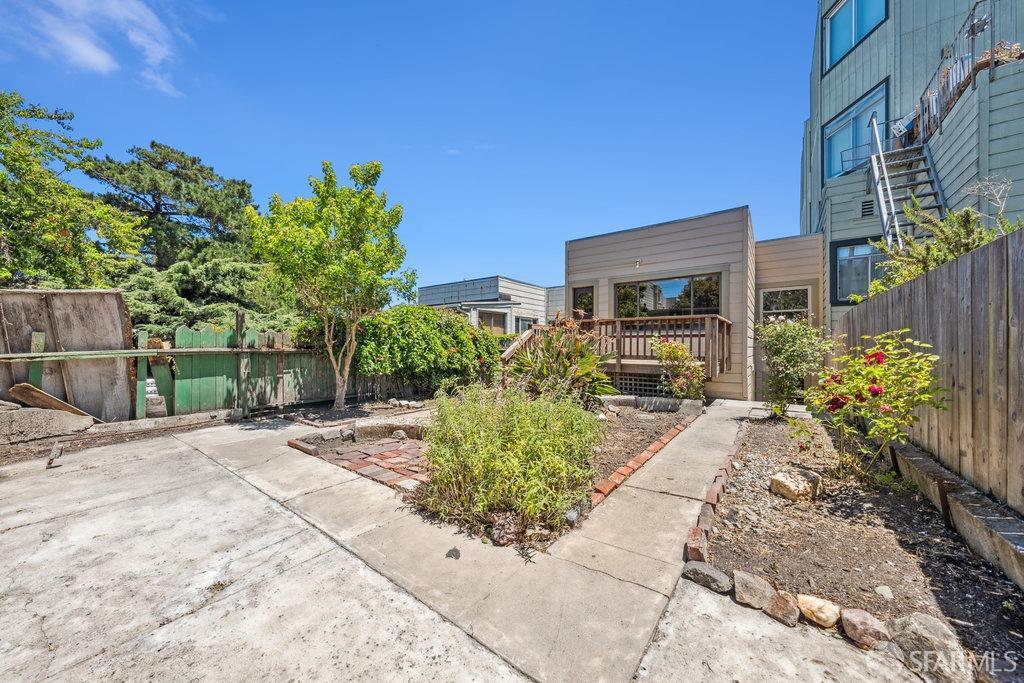 444 San Bruno Avenue