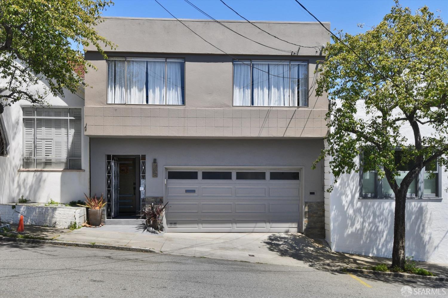 445 Gates Street