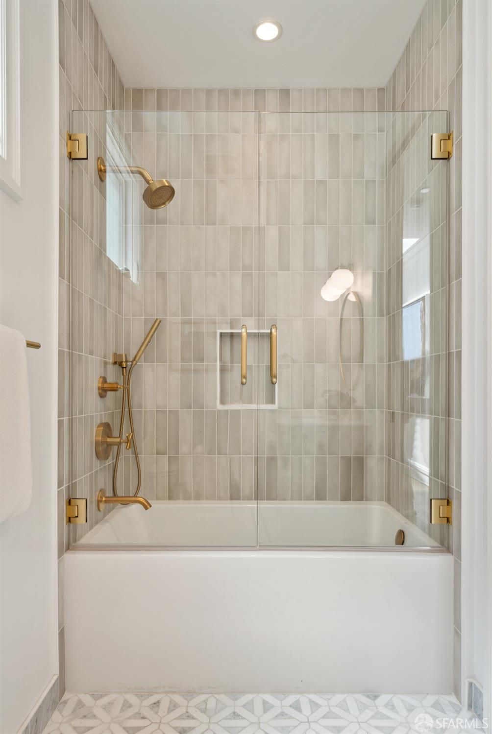 323 7th Avenue # 3