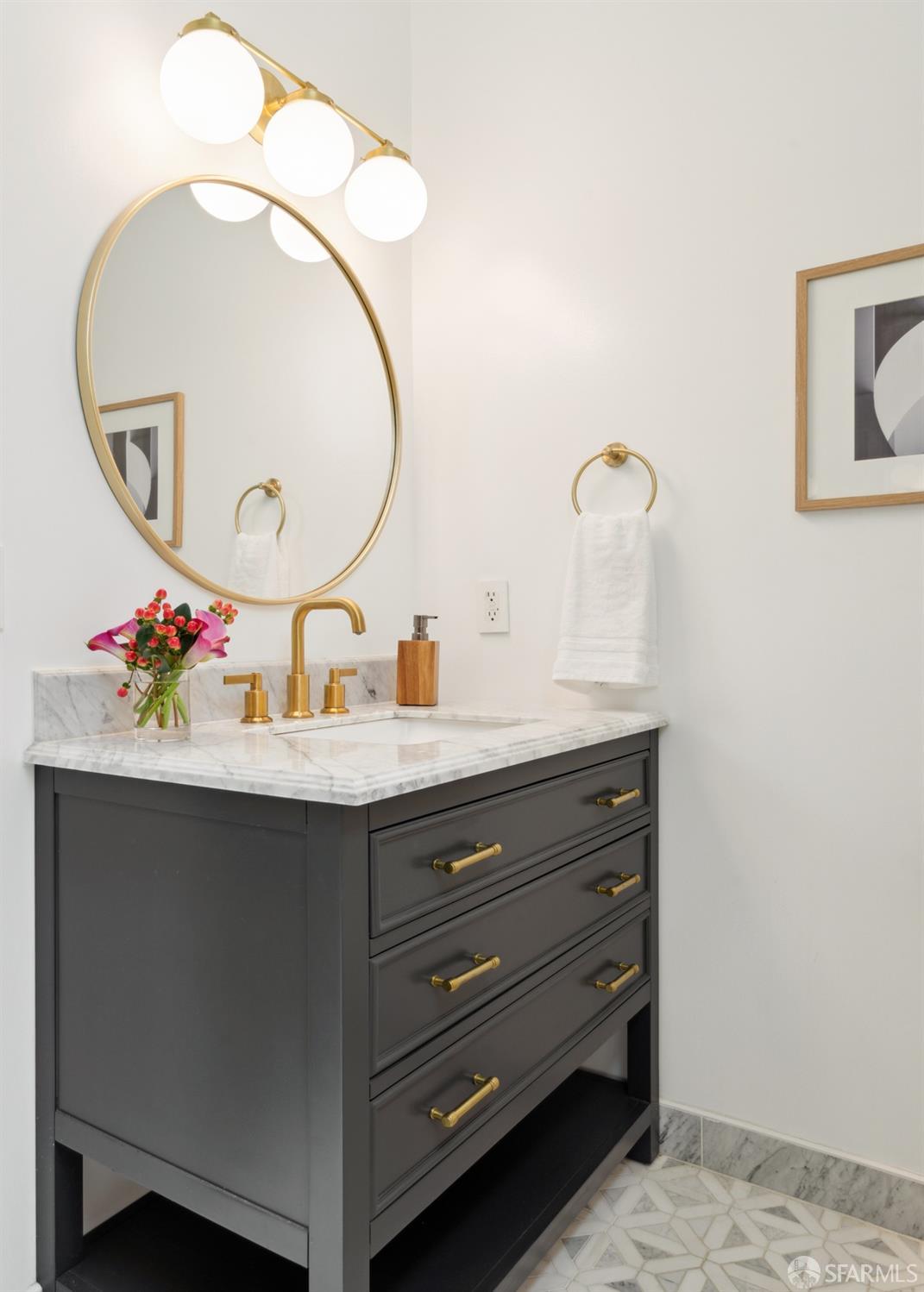 323 7th Avenue # 3