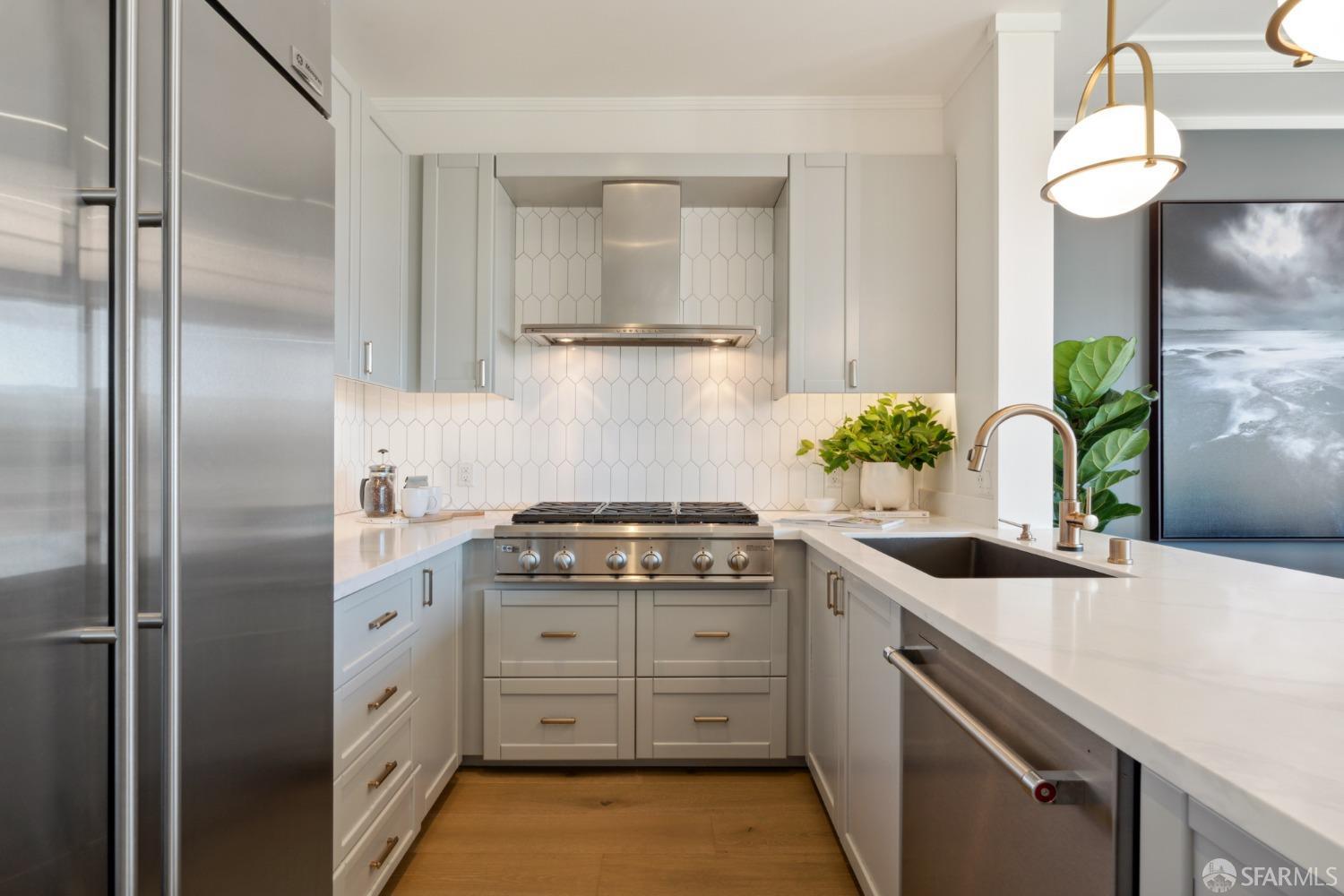 323 7th Avenue # 3