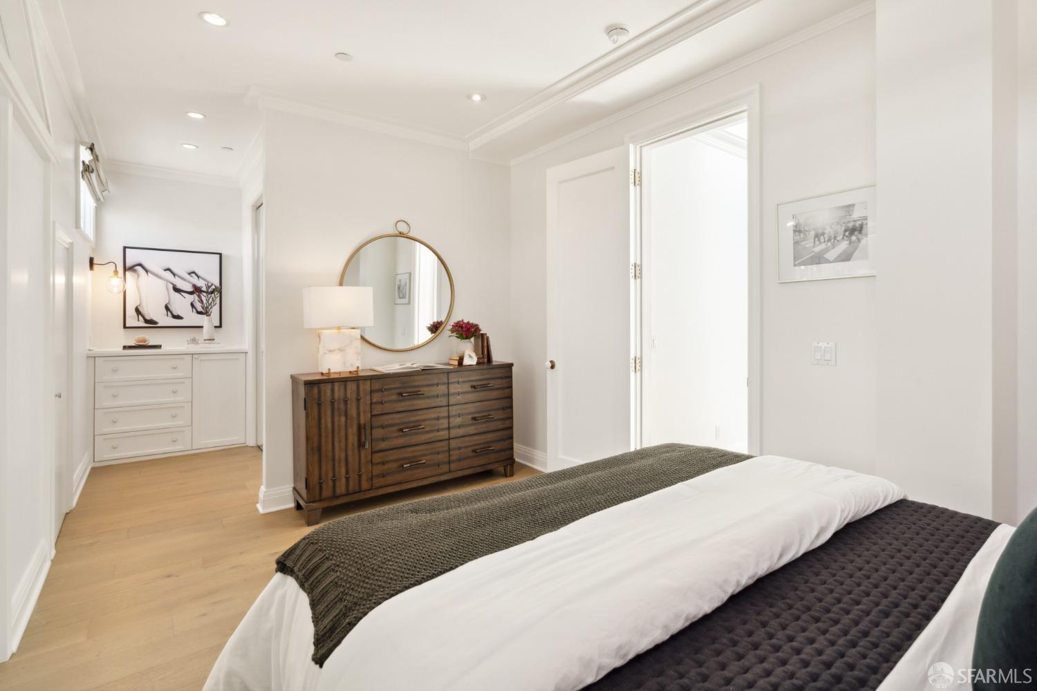 323 7th Avenue # 3