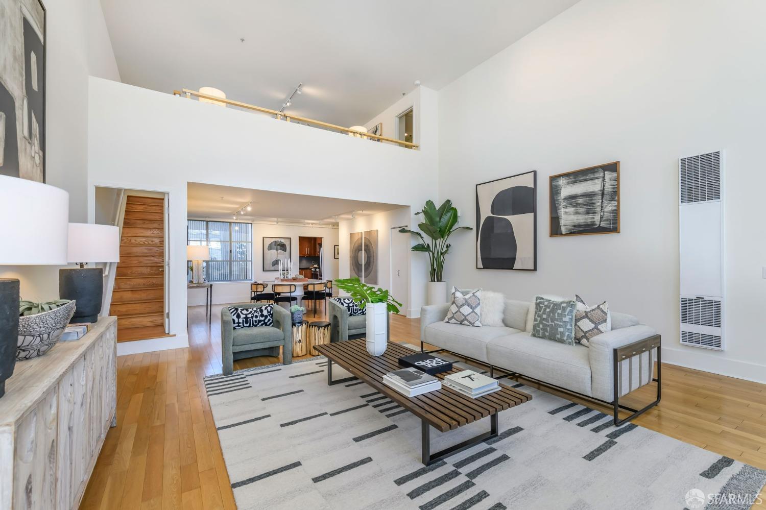 15 Lucerne Street # A