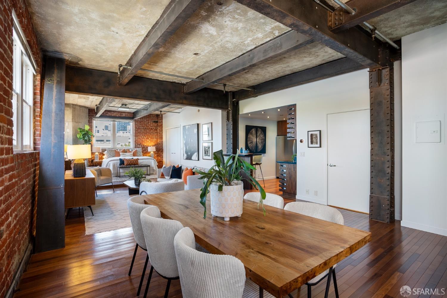 1489 Folsom Street # 2A