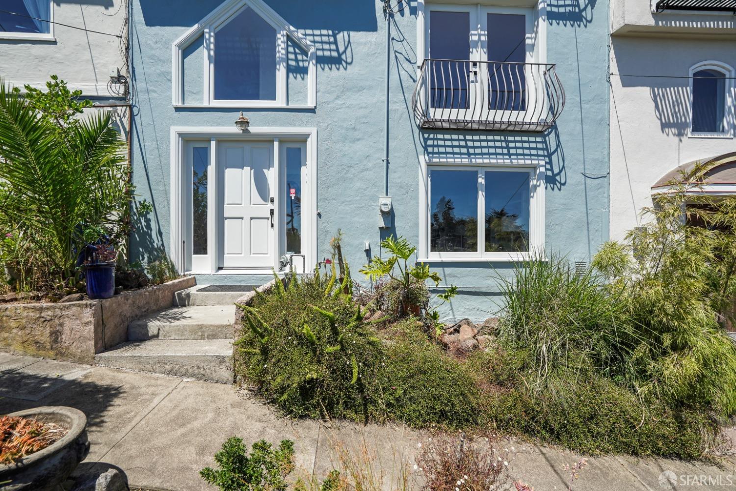 850 Castro Street