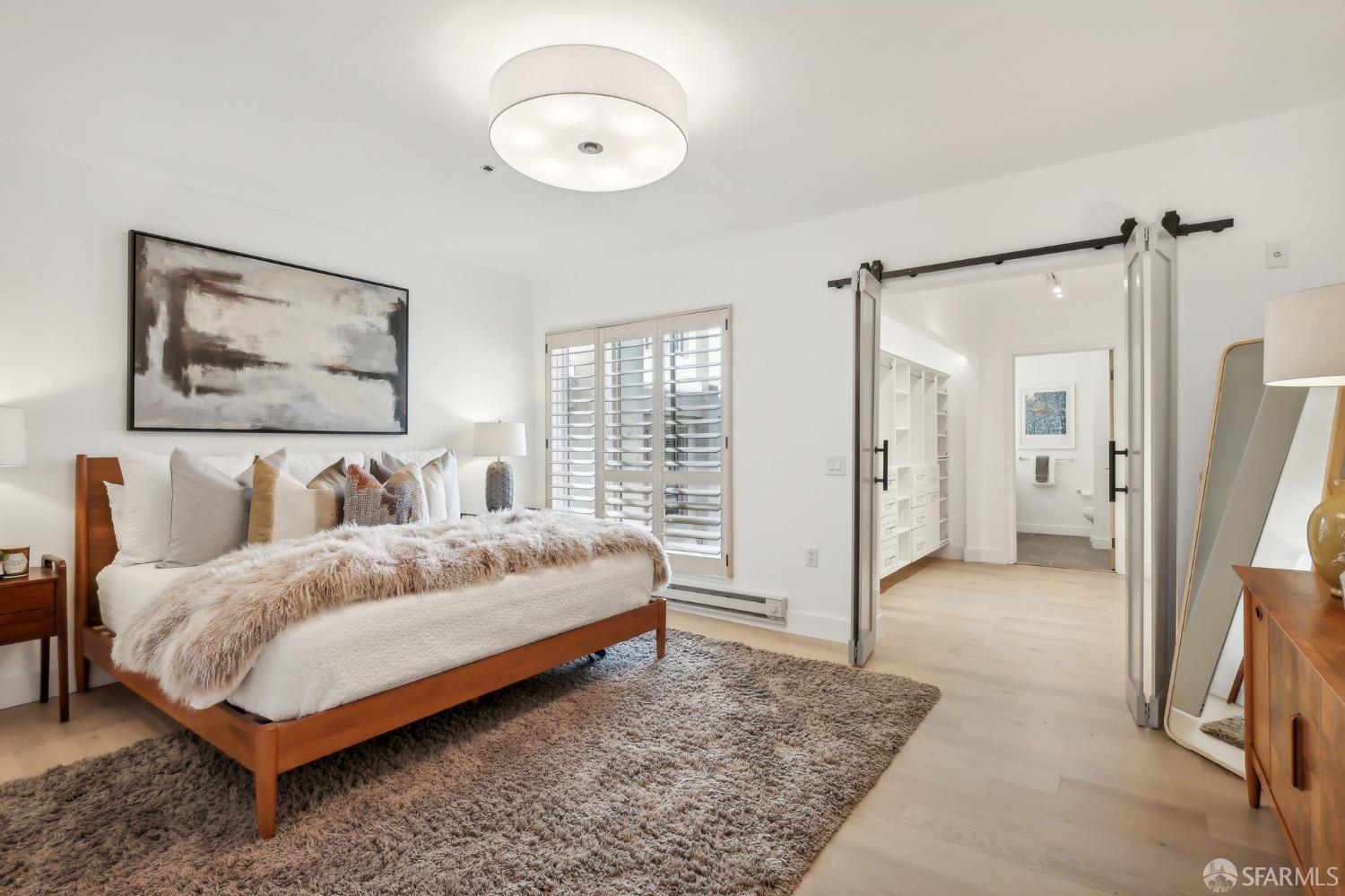 368 Elm Street # 305