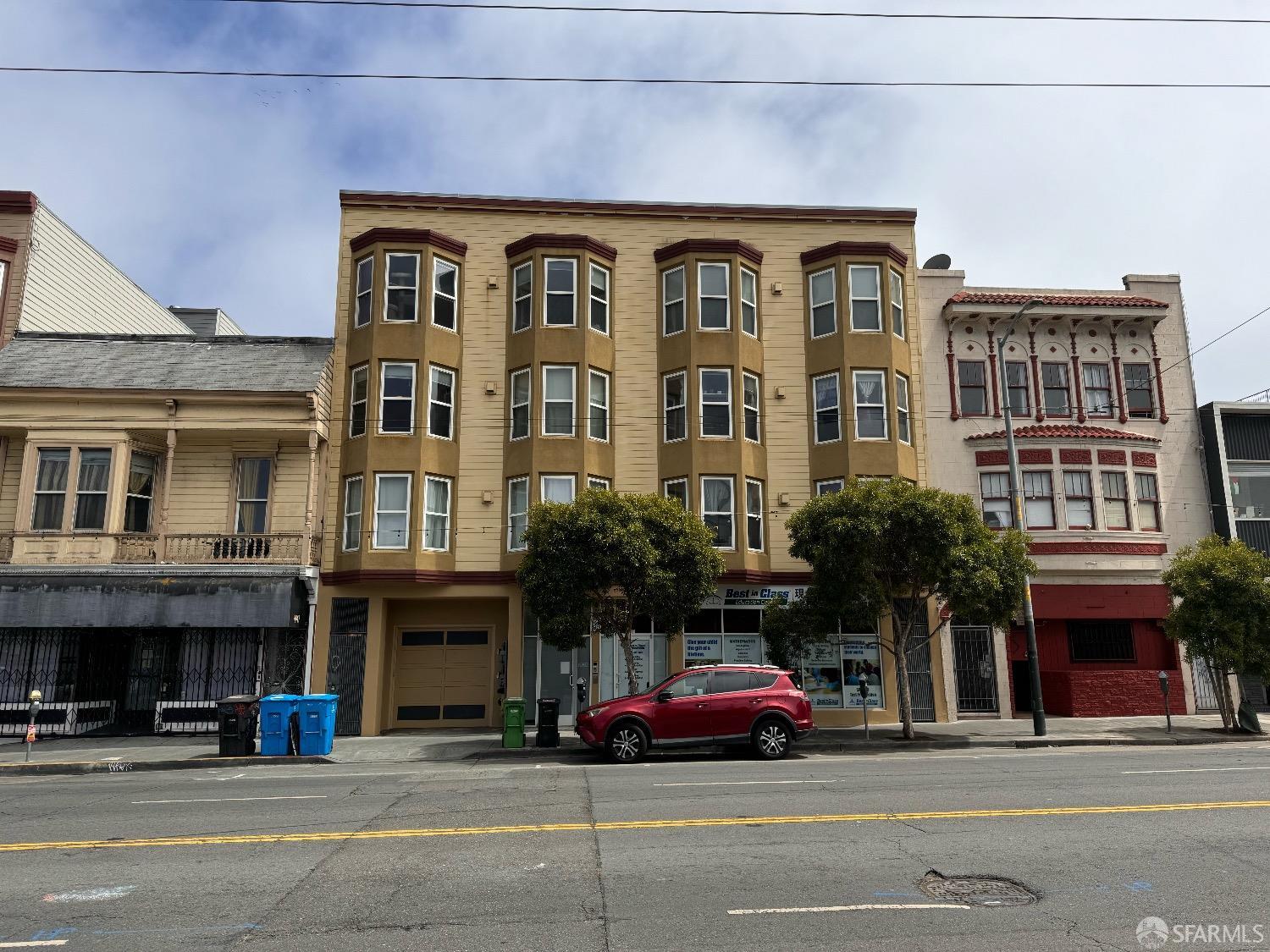 4451 Mission Street # 201