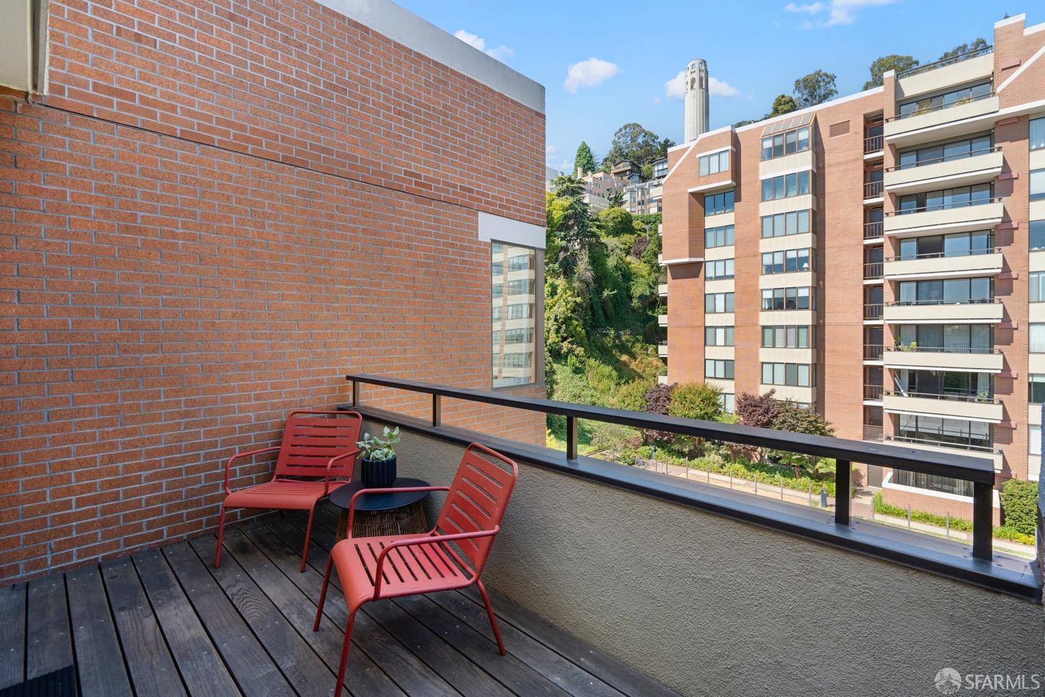 101 Lombard Street # 418E