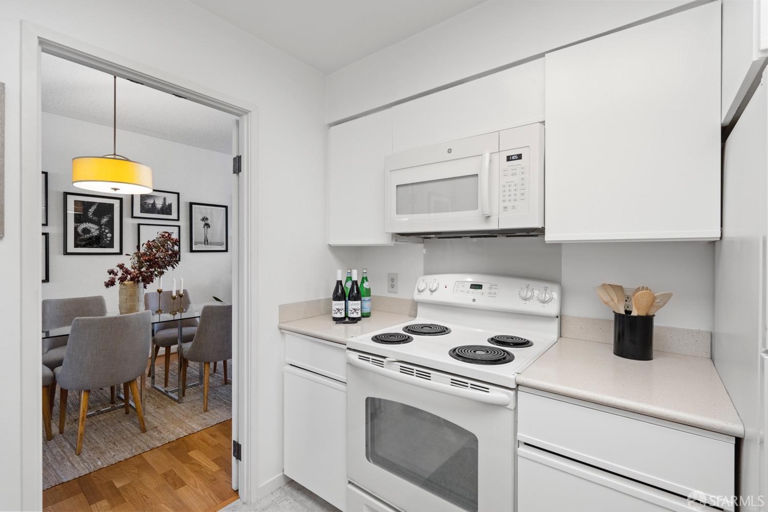 101 Lombard Street # 418E