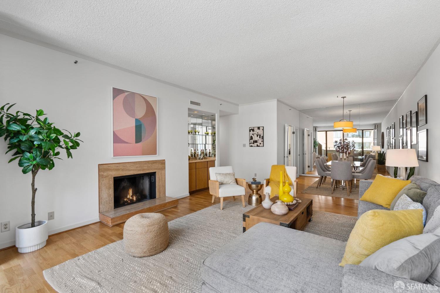 101 Lombard Street # 418E