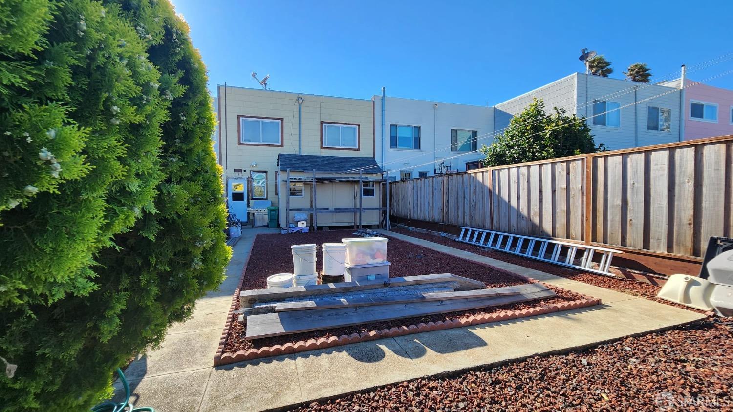 167 Cora Street