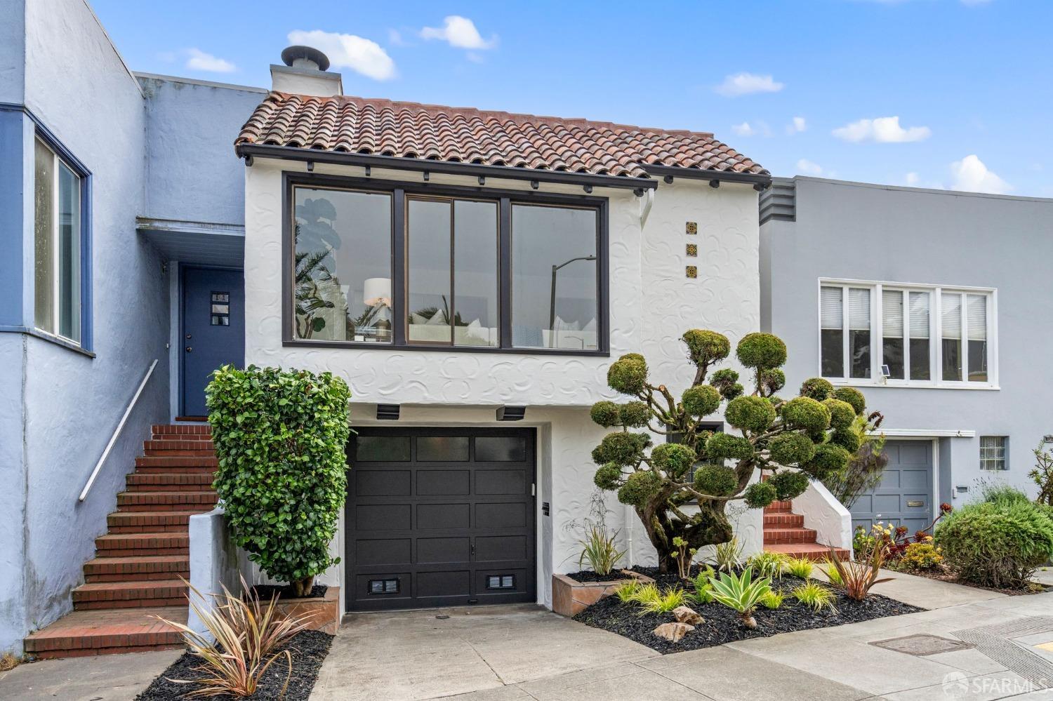 125 Bella Vista Way