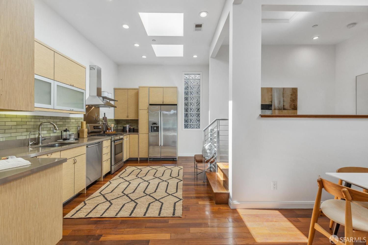 576 Shotwell Street # 3