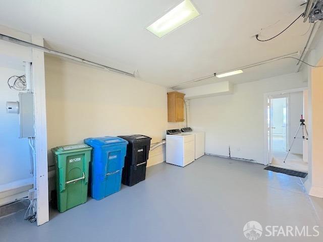 1261 Goettingen Street