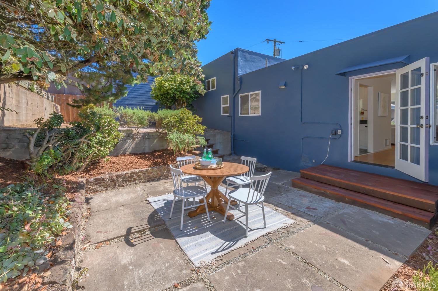 428 Ulloa Street