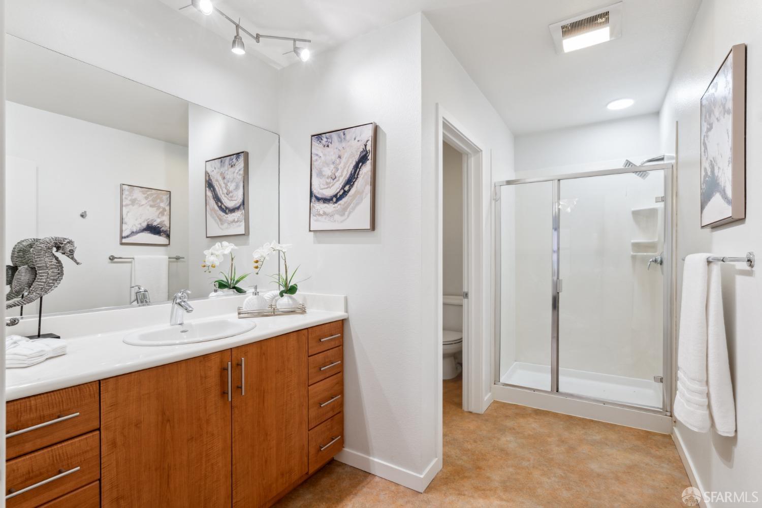 288 3rd Street # 201